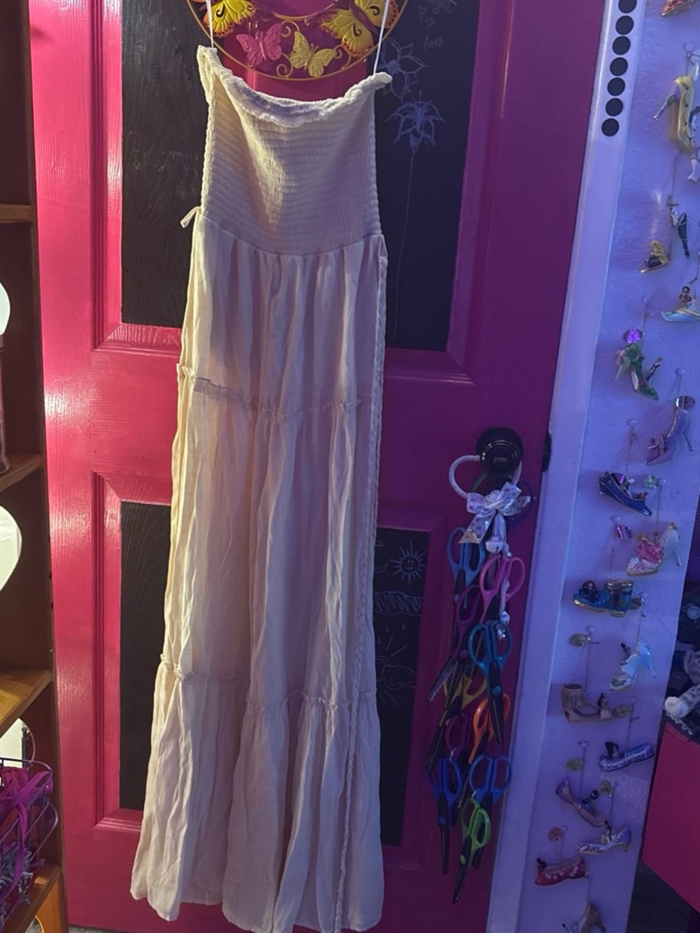 Light Cream Tiered Maxi Dress - Unbranded